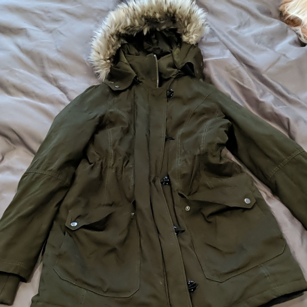 Maternity jacket- A Pea in the Pod